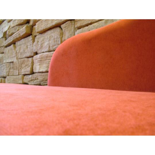 ns cerveny plujuci zamat pohovka jedinecny dizajn vyroba caluneny masiv drevo klasicky lezadlo chaise longue sezlony obluceny.jpg
